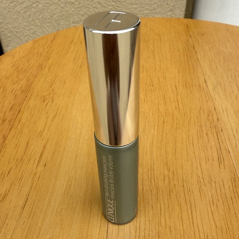 Clinique Lash Doubling Mascara 0.14oz!!🔥🔥🔥